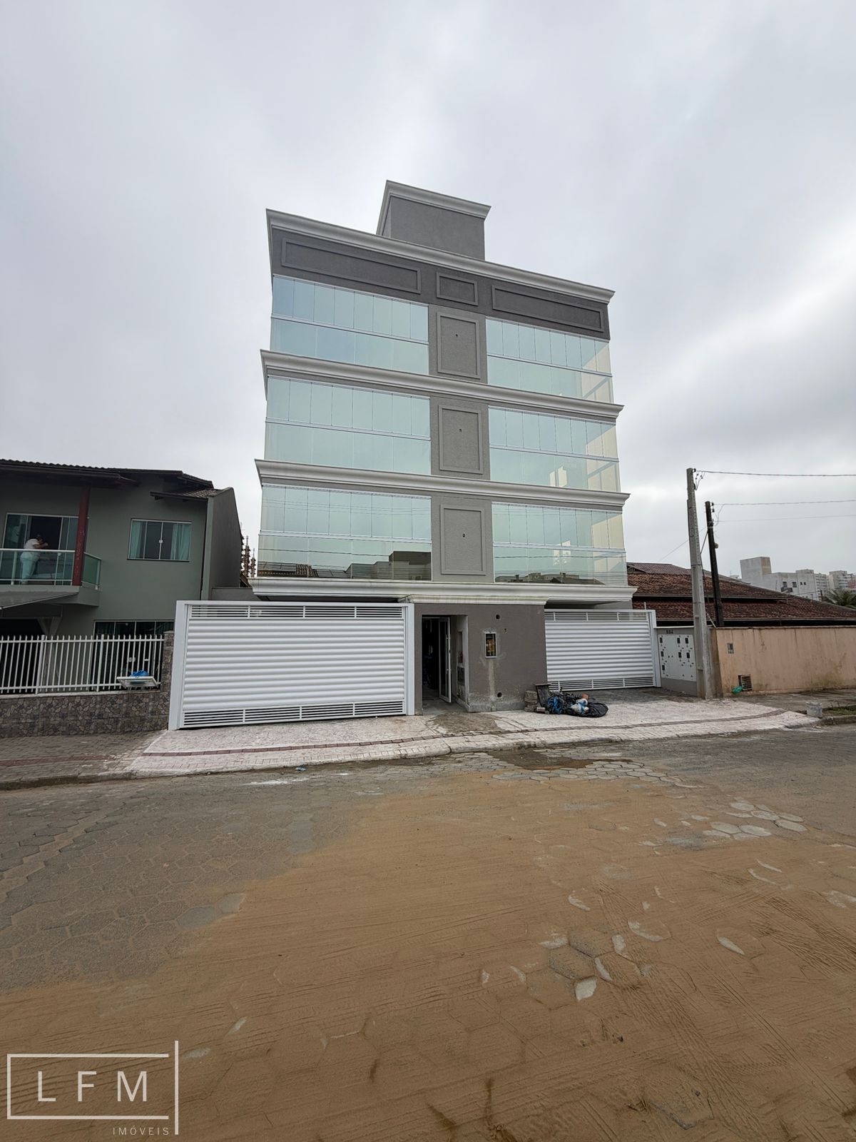 Apartamento, 2 quartos, 74 m² - Foto 1
