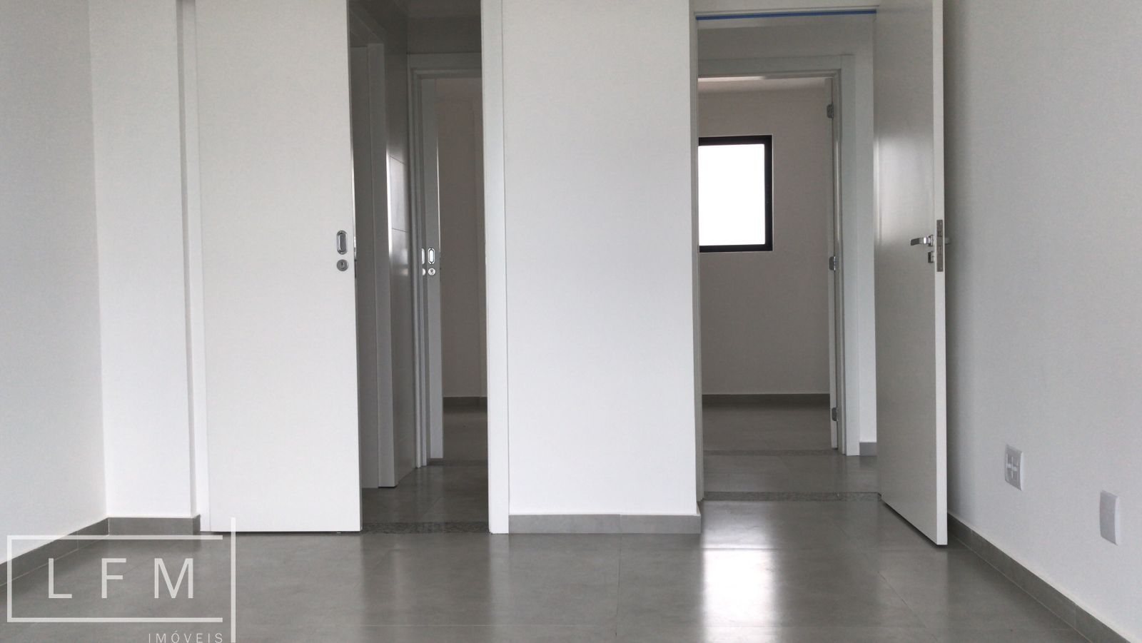 Apartamento à venda com 3 quartos, 139m² - Foto 28