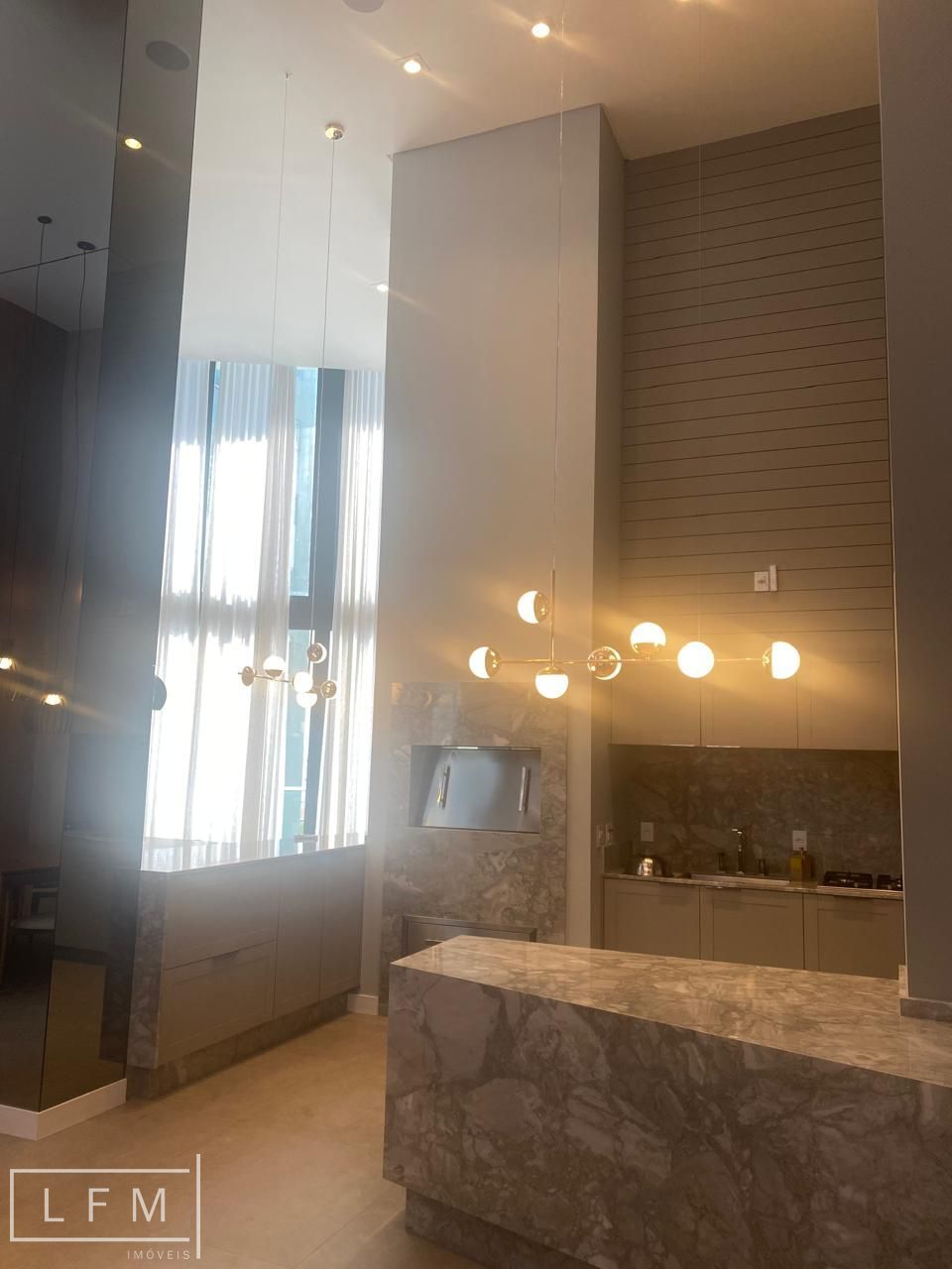 Apartamento frente mar Blue Waves Residences em Balneário Piçarras SC