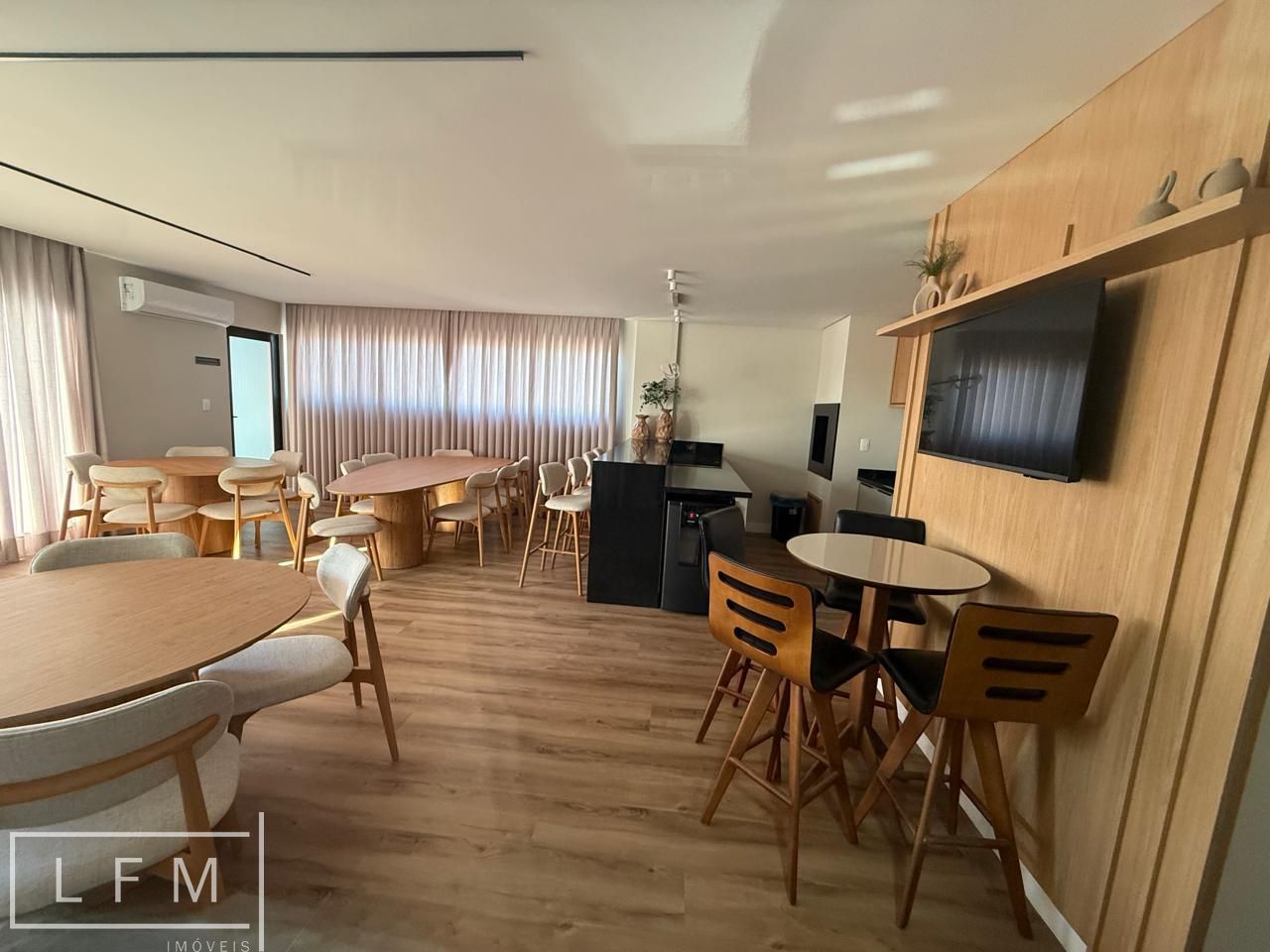 Apartamento com 3 Dormitórios à venda, 95 m² por R$ 1.050.000,00 Apartamento com 3 Dormitórios à venda, 95 m² por R$ 1.050.000,00