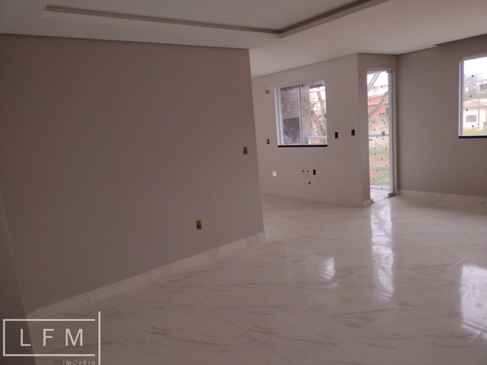 Apartamento à venda com 3 quartos, 84m² - Foto 9