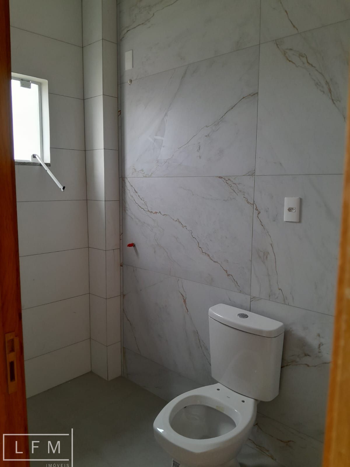 Apartamento à venda com 2 quartos, 75m² - Foto 18