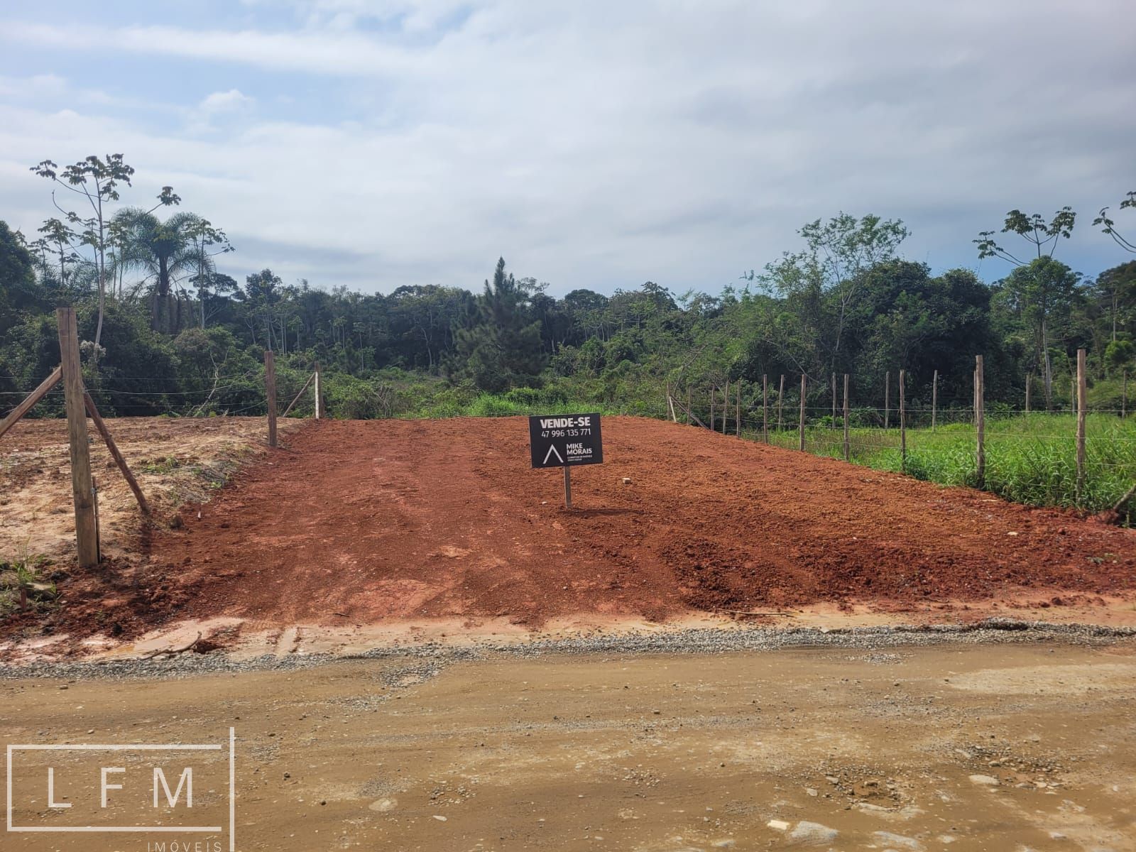 Terreno/Lote  venda  no Itacolimi - Balnerio Piarras, SC. Imveis