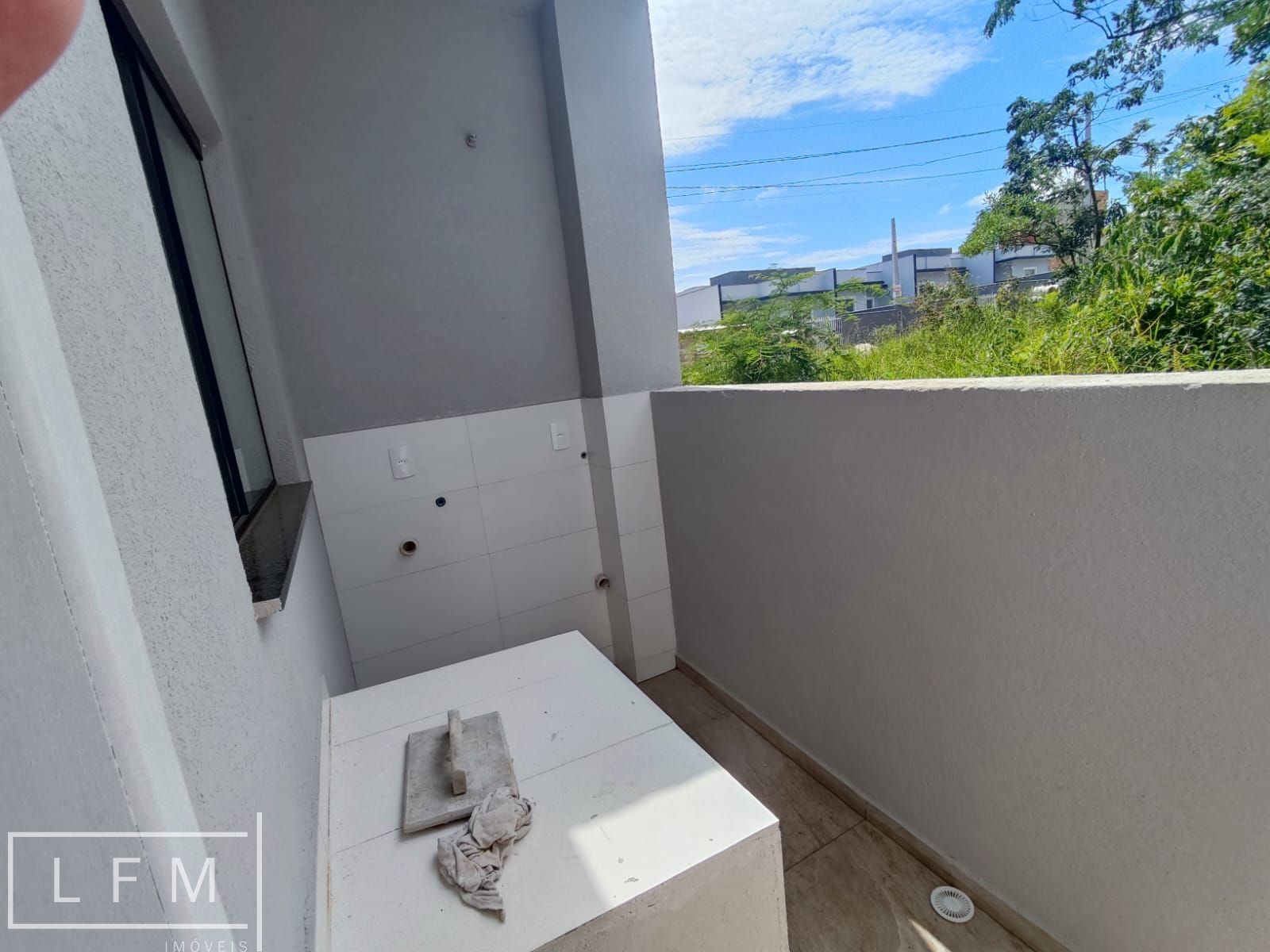 Casa à venda com 2 quartos, 55m² - Foto 14