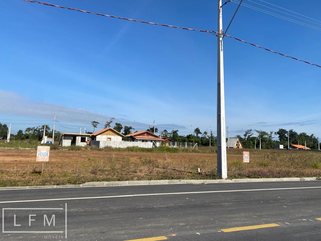 Terreno em loteamento novo pronto para construir em araquari