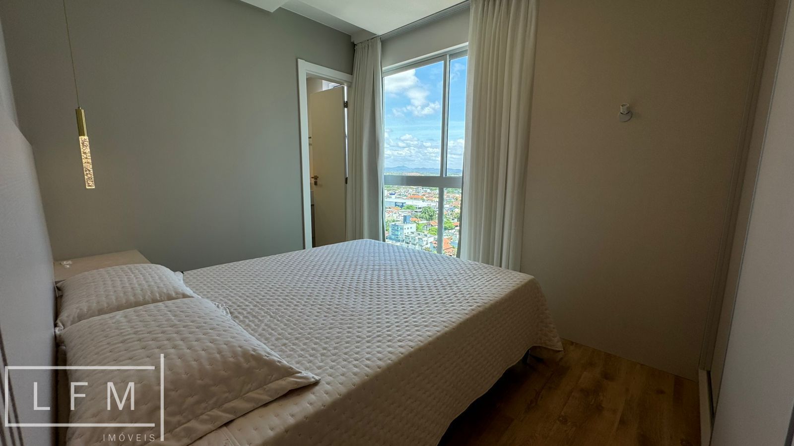 Apartamento frente mar finamente mobiliado Al Mare Beach Front