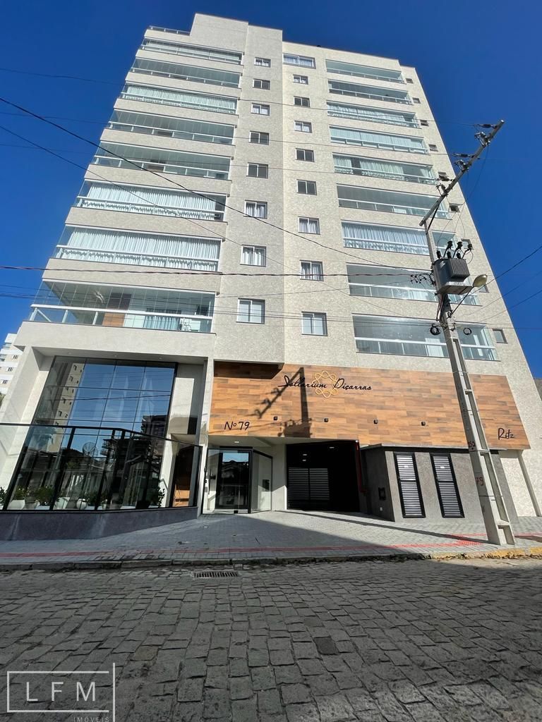 Apartamento  venda  no Centro - Balnerio Piarras, SC. Imveis