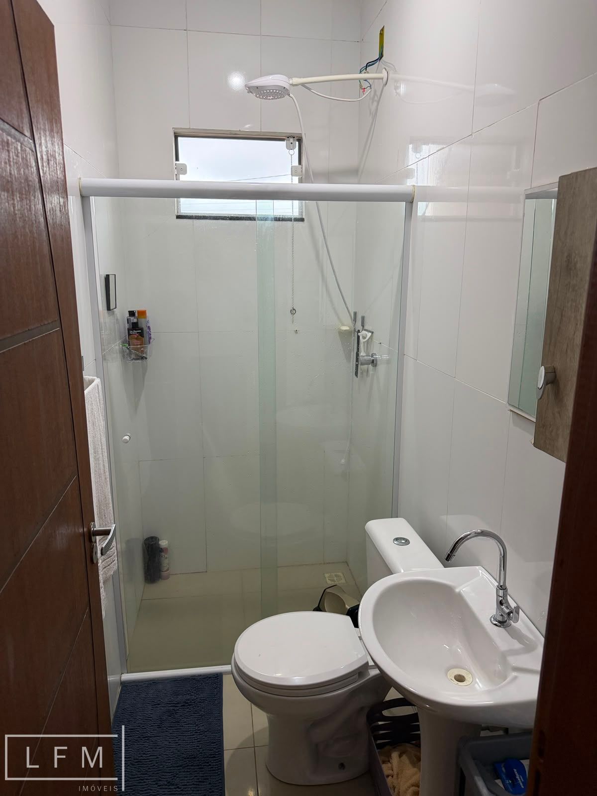 Casa geminada a venda em Balneario Picarras Sc