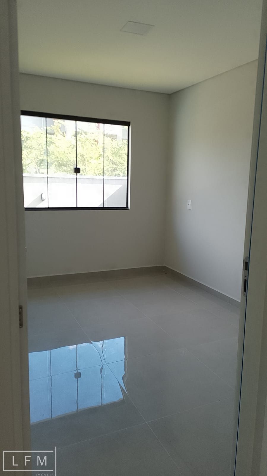 Casa à venda com 3 quartos, 200m² - Foto 29