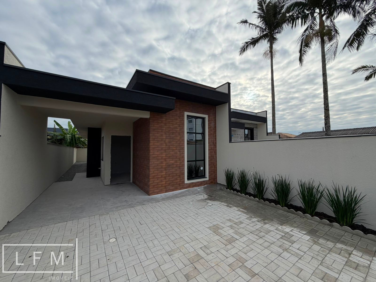 Casa térrea geminada em Barra Velha Sc
