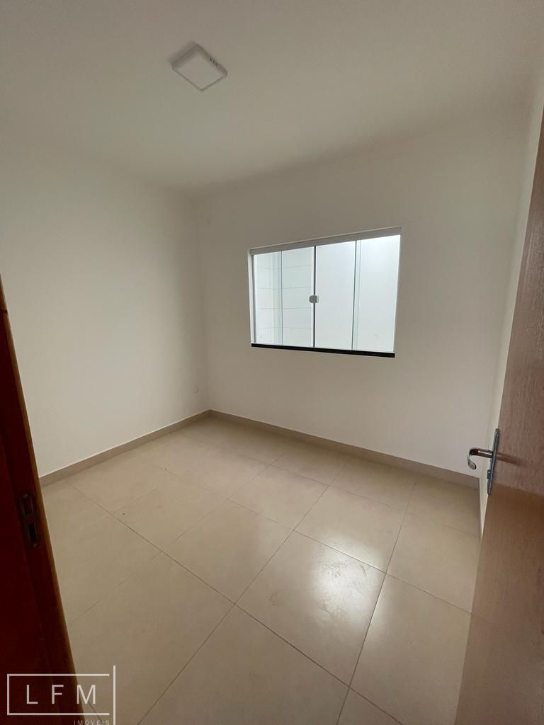 Casa à venda com 2 quartos, 53m² - Foto 8