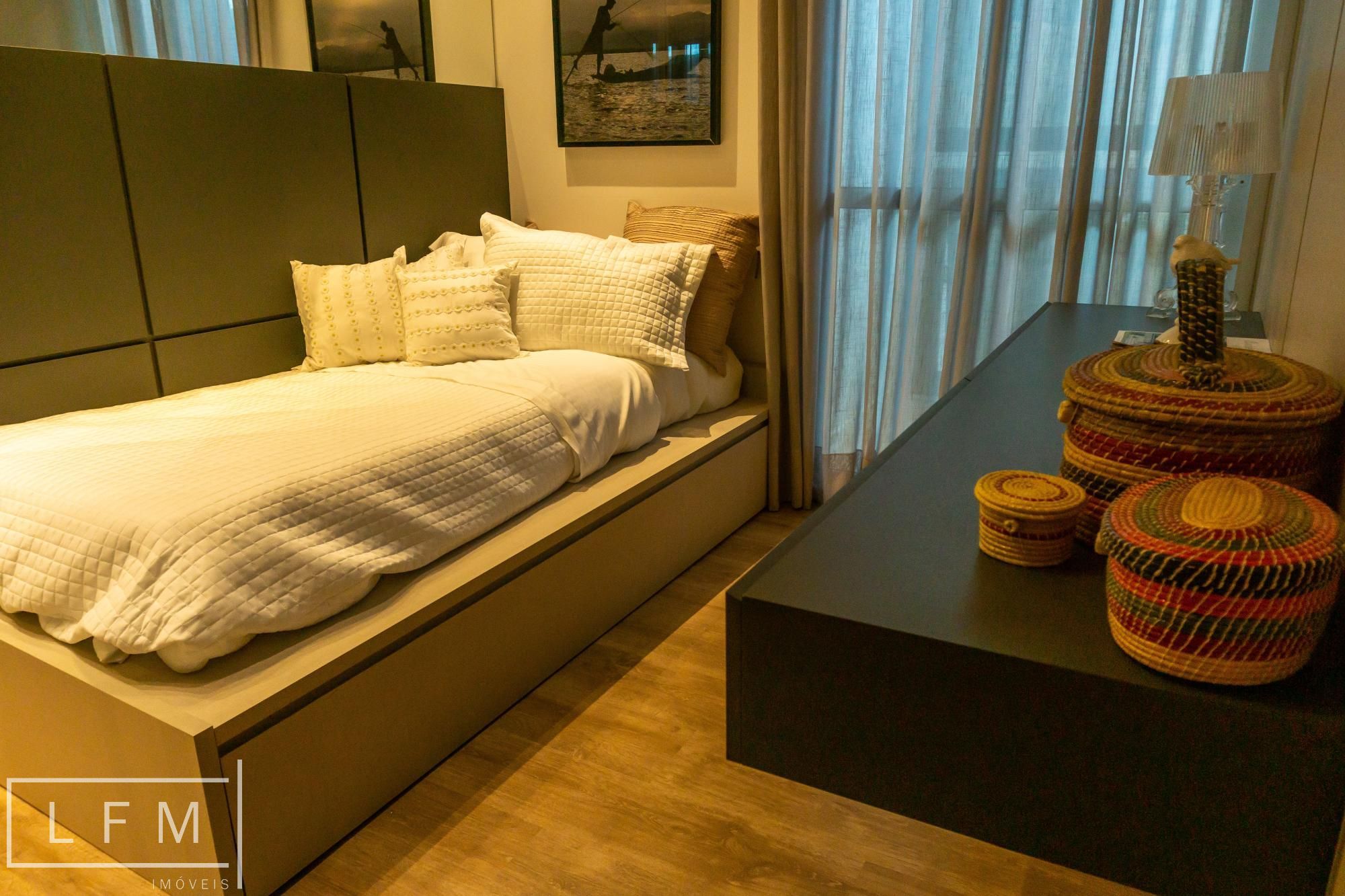 Apartamento geardino frente mar em Balneário Piçarras Sc