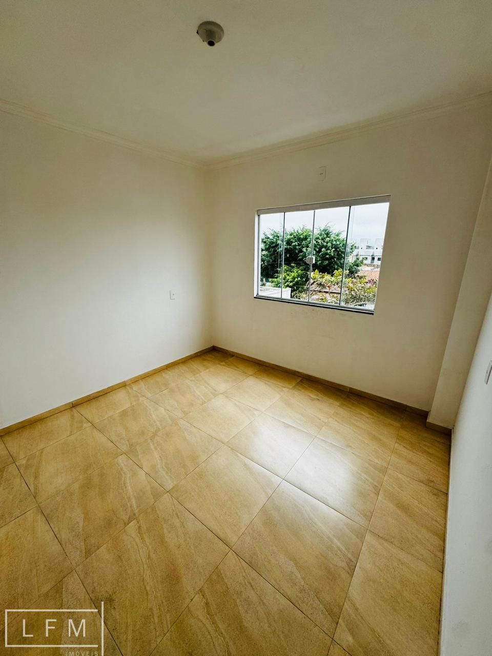 Apartamento à venda com 3 quartos, 76m² - Foto 10