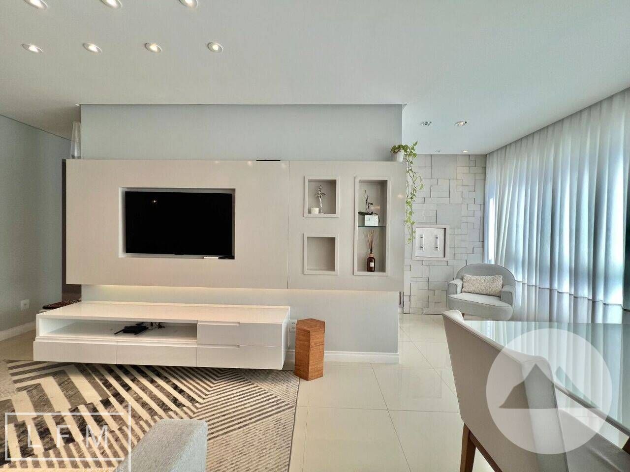 Apartamento à venda com 3 quartos, 100m² - Foto 11