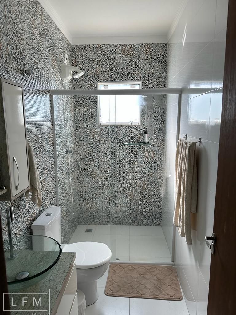 Casa, 5 quartos, 250 m² - Foto 15