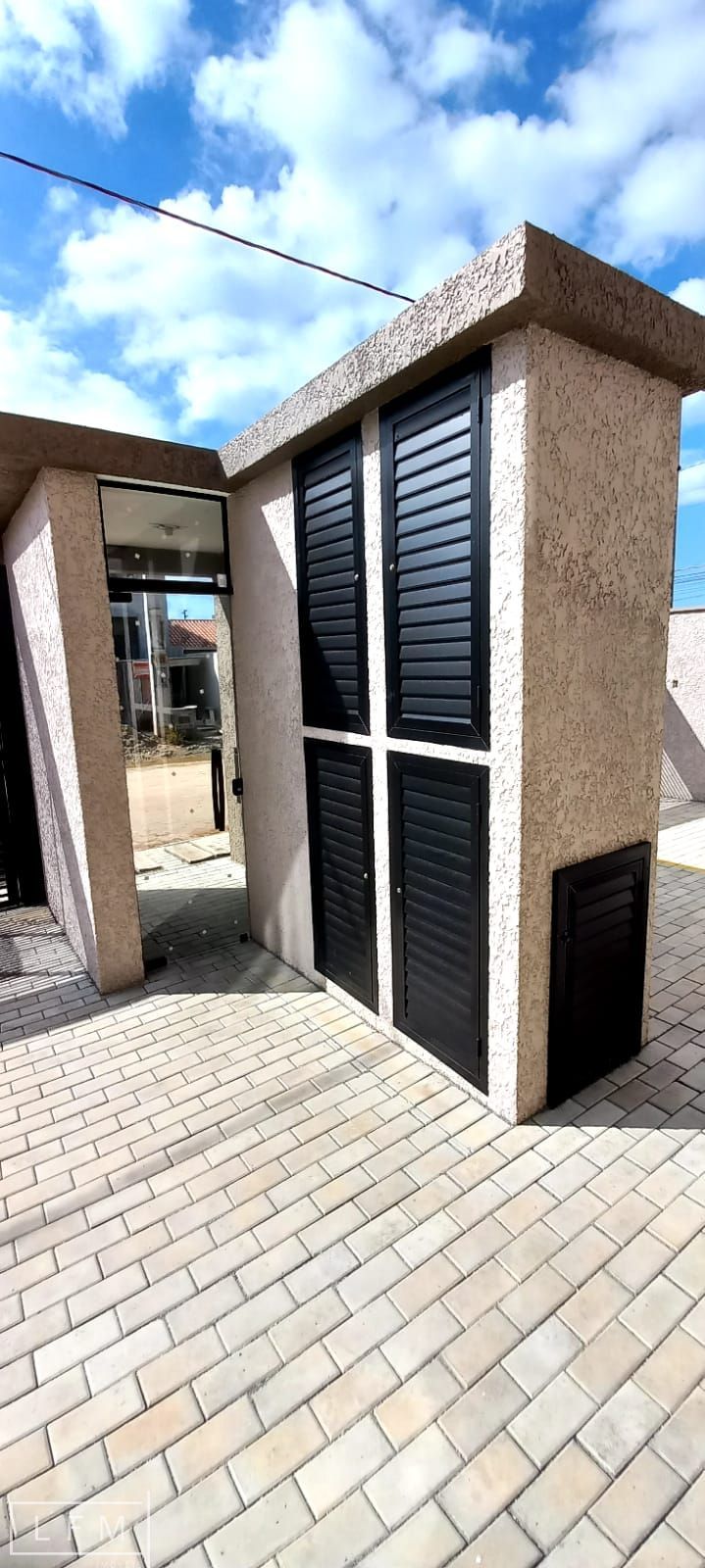 Apartamento à venda com 2 quartos, 85m² - Foto 4
