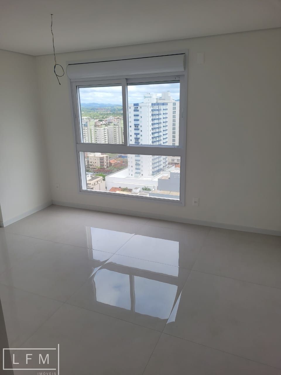 Apartamento à venda com 3 quartos, 104m² - Foto 18