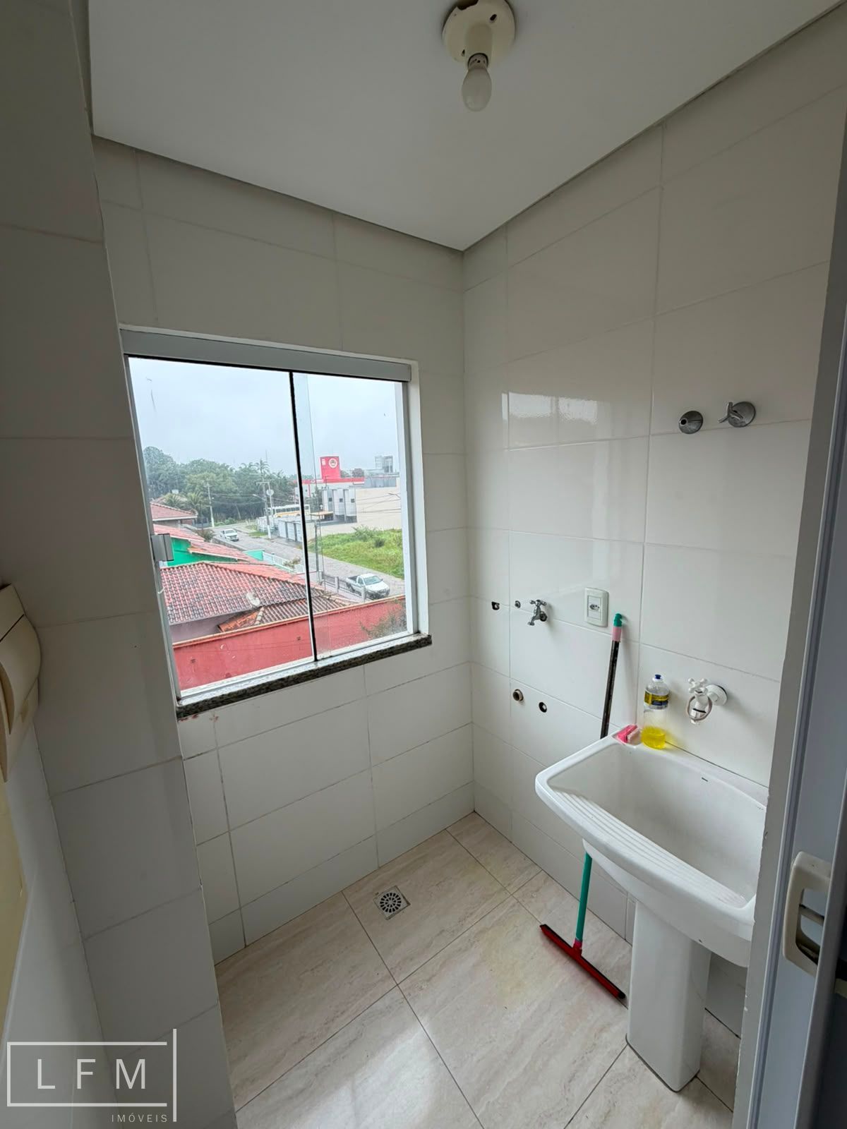 Apartamento em Balneario Picarras Sc locacao anual