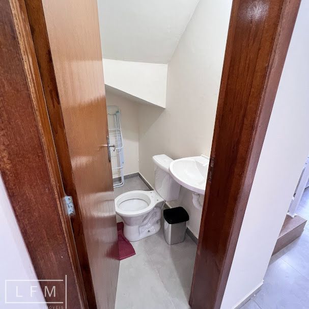 Sobrado à venda com 2 quartos, 75m² - Foto 30