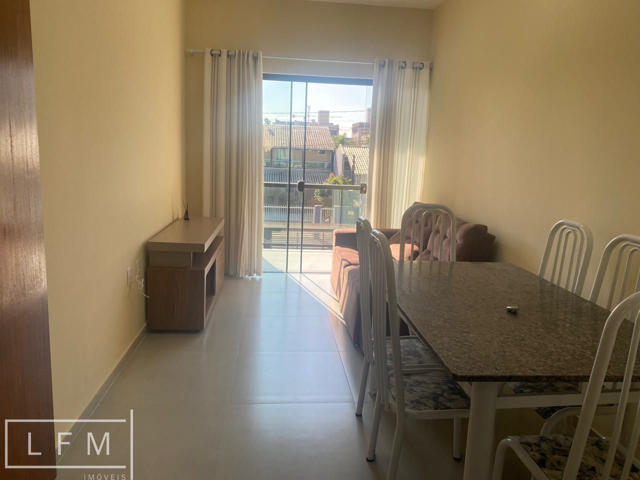 Apartamento para alugar com 2 quartos, 70m² - Foto 7