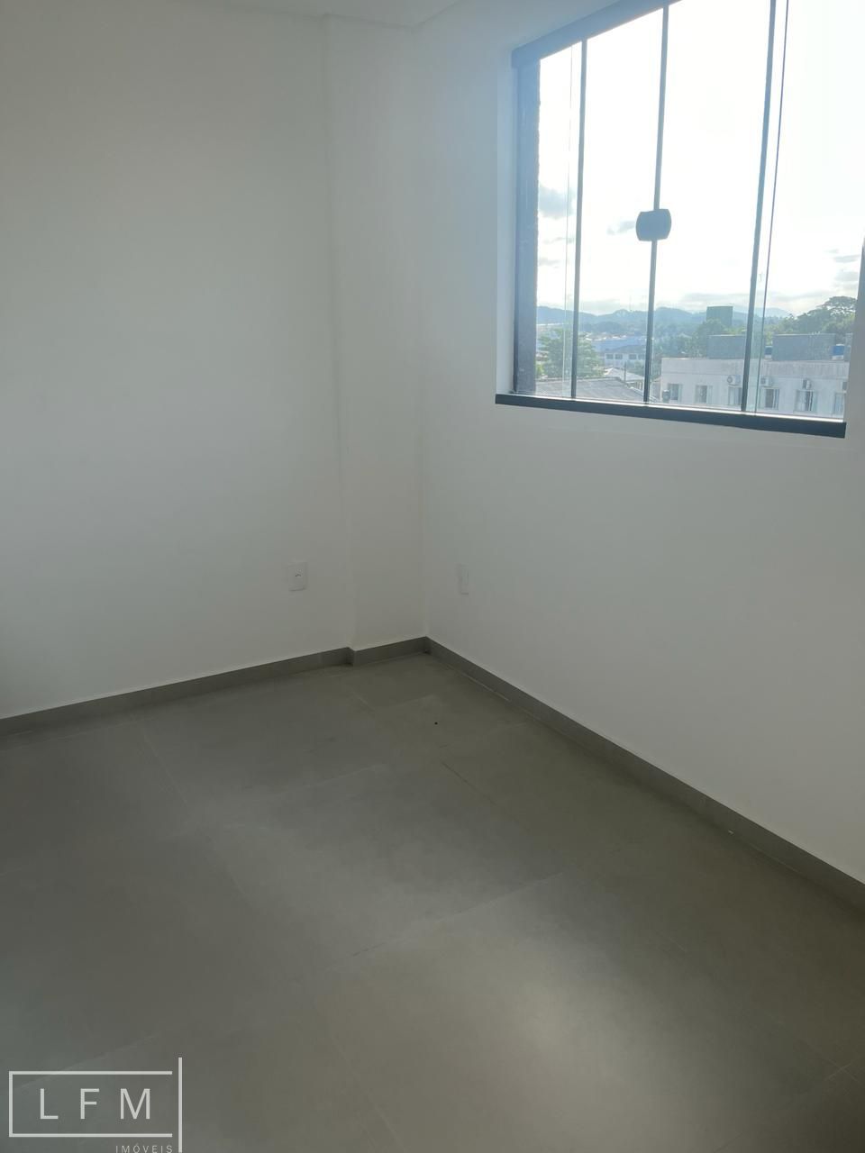 Apartamento à venda com 2 quartos, 85m² - Foto 8