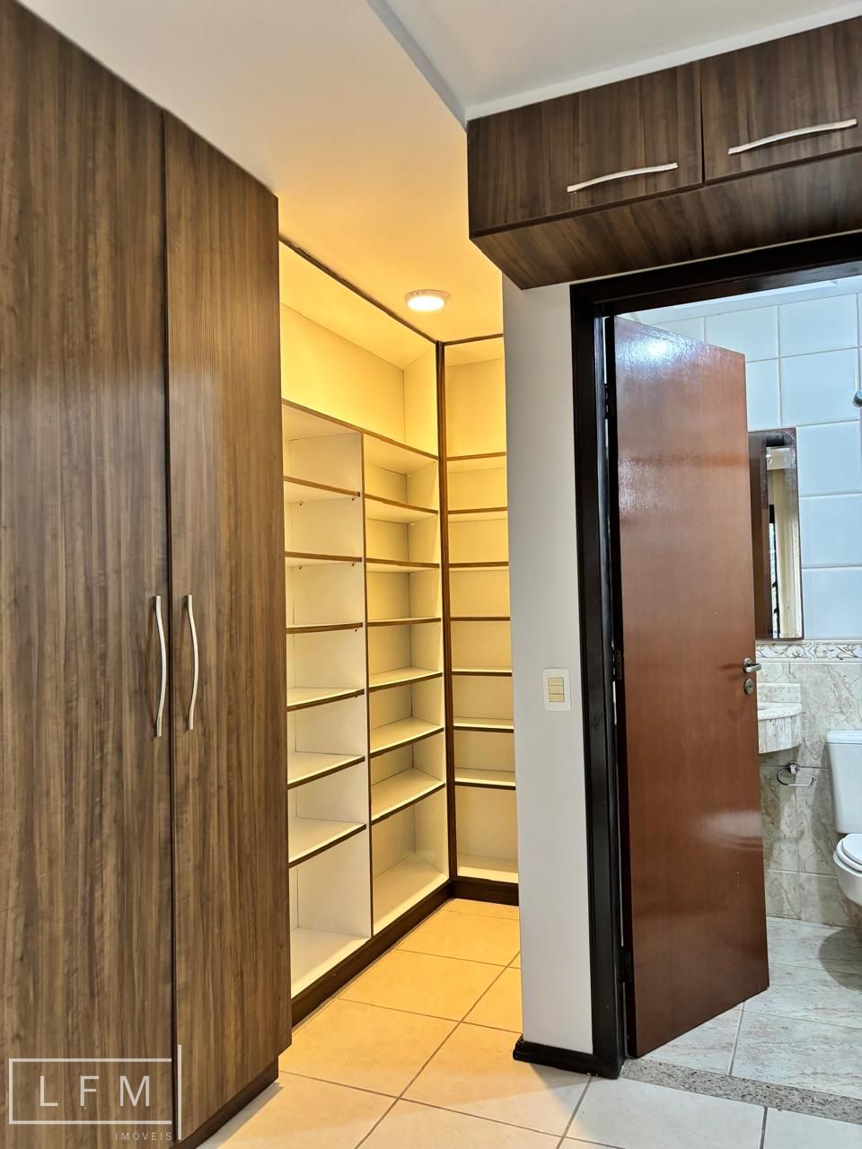 Casa, 4 quartos, 210 m² - Foto 28