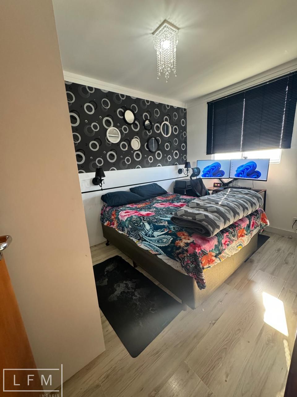 Apartamento à venda com 2 quartos, 60m² - Foto 15