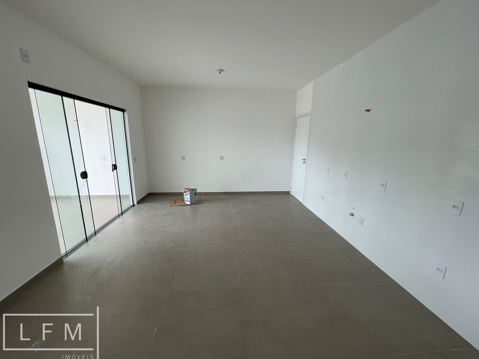 Casa à venda com 3 quartos, 104m² - Foto 8