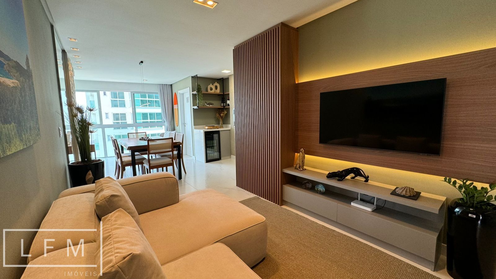 Apartamento frente mar finamente mobiliado Al Mare Beach Front