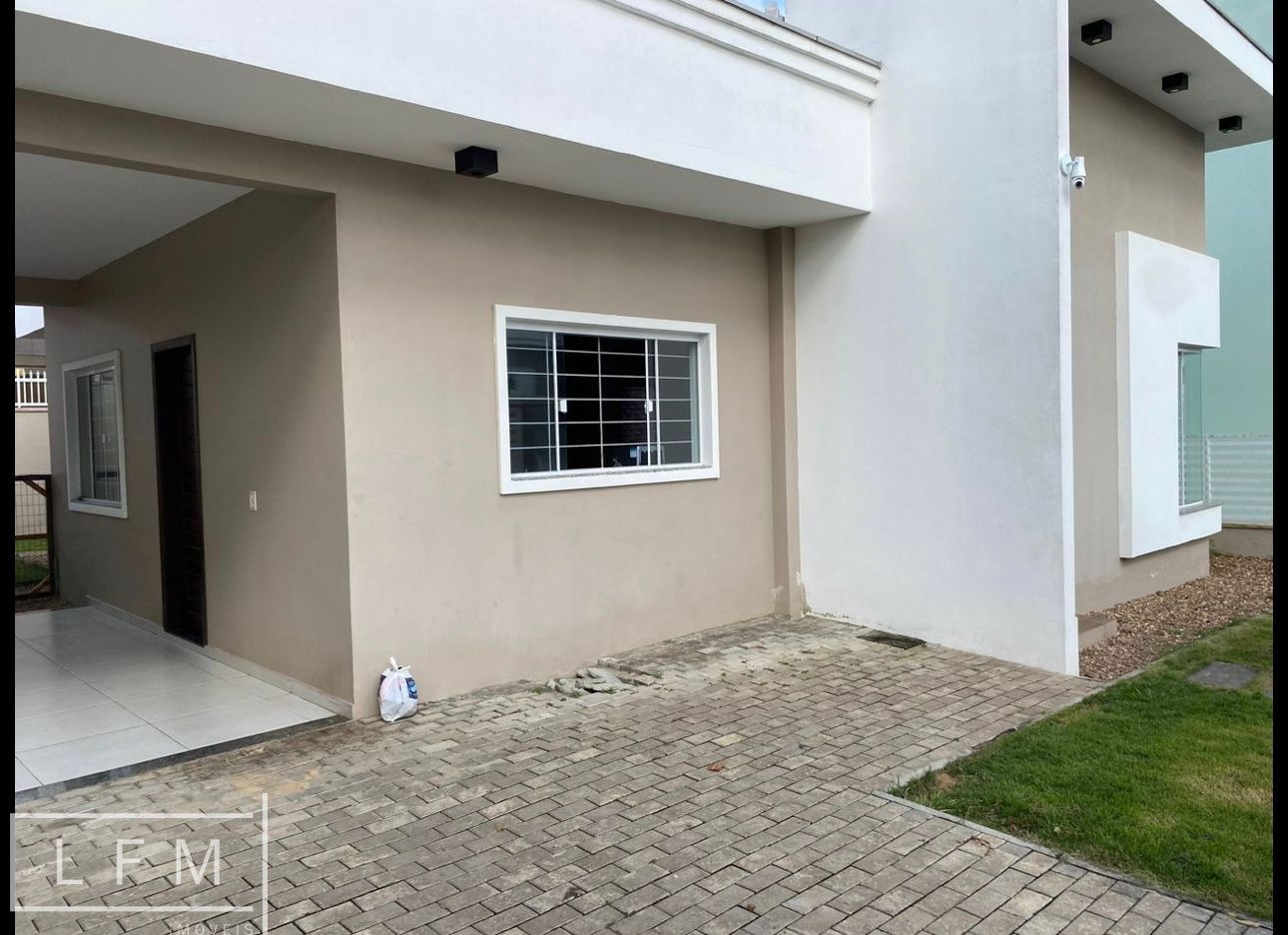 Casa à venda com 2 quartos, 150m² - Foto 16