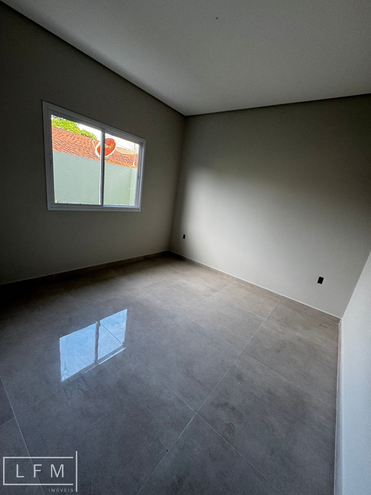 Casa geminada alto padrão pronta para morar em Barra Velha Sc