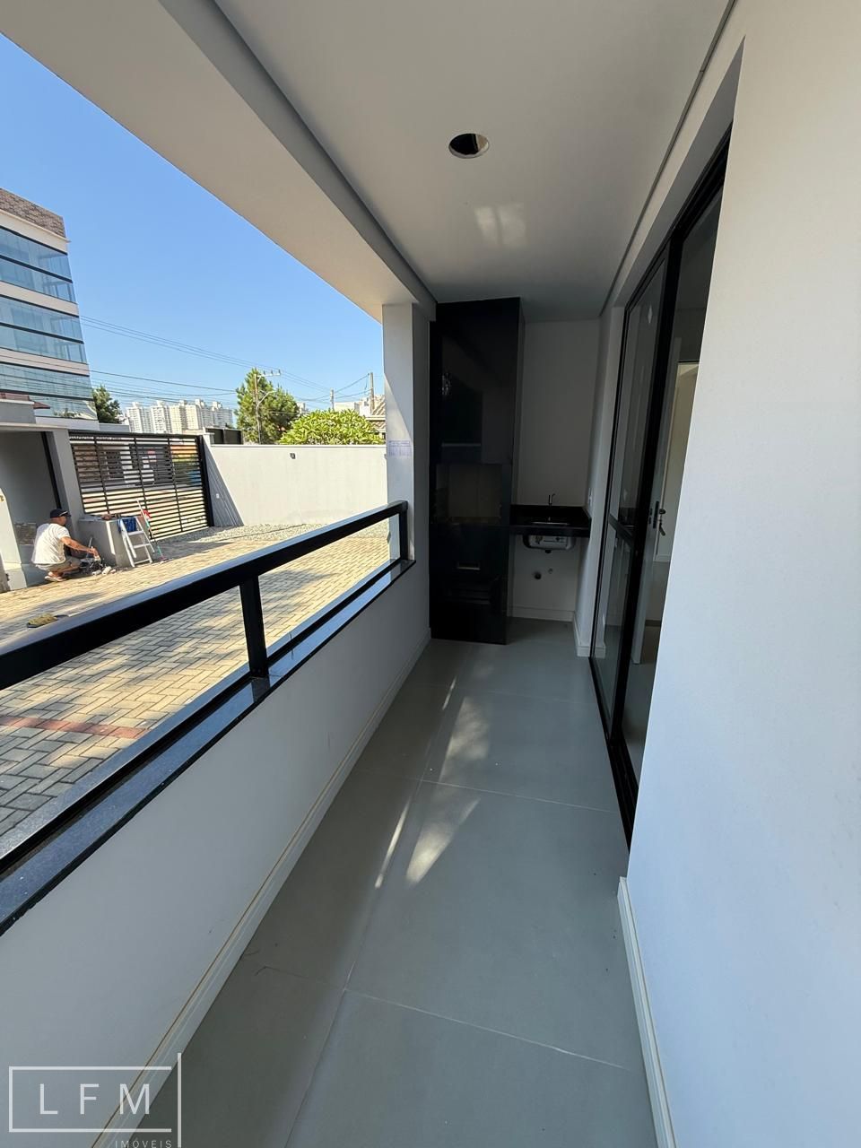 Apartamento à venda com 3 quartos, 82m² - Foto 11