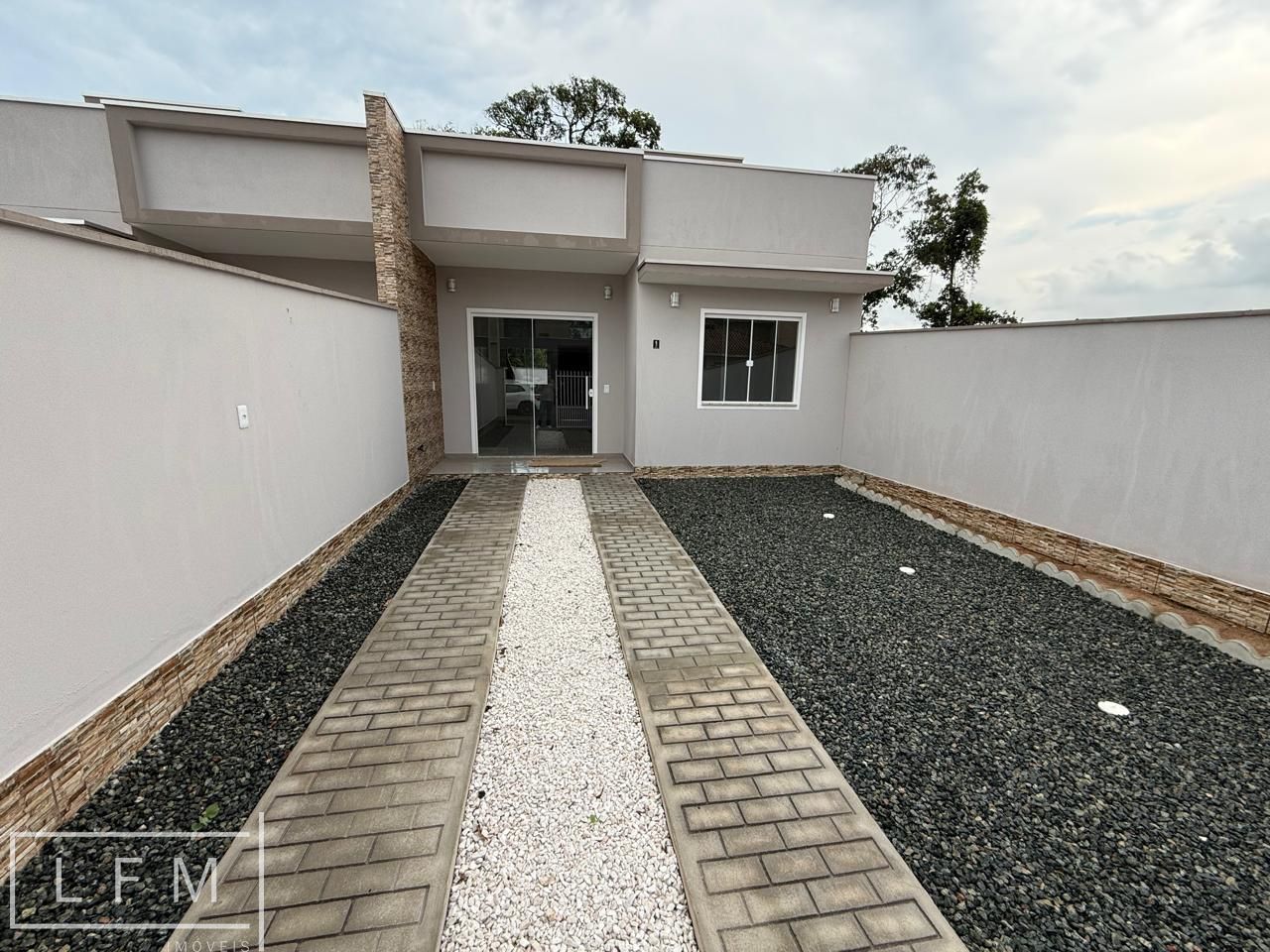 Casa à venda com 2 quartos, 70m² - Foto 6