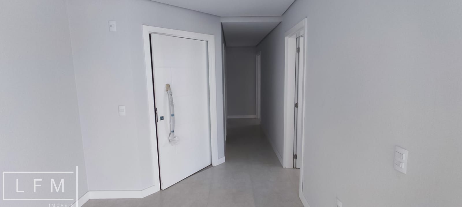 Apartamento à venda com 3 quartos, 128m² - Foto 14