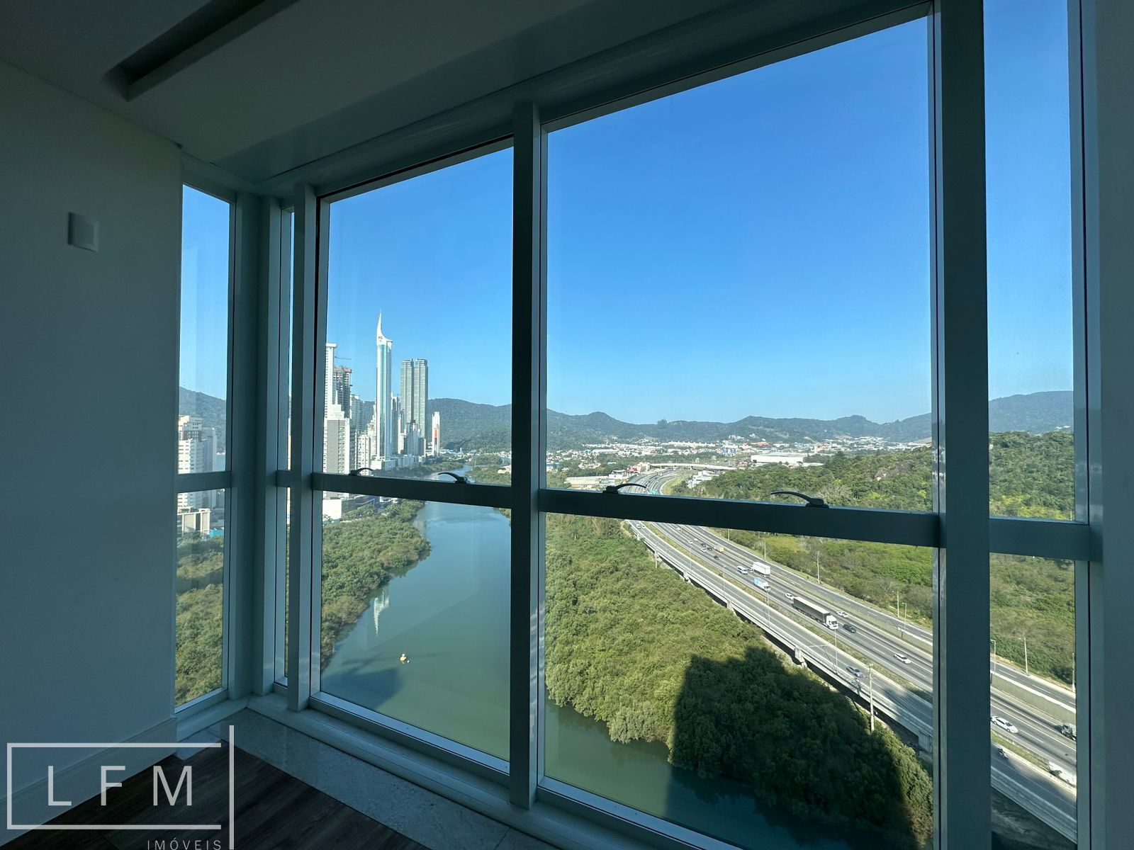Apartamento, 4 quartos, 220 m² - Foto 18