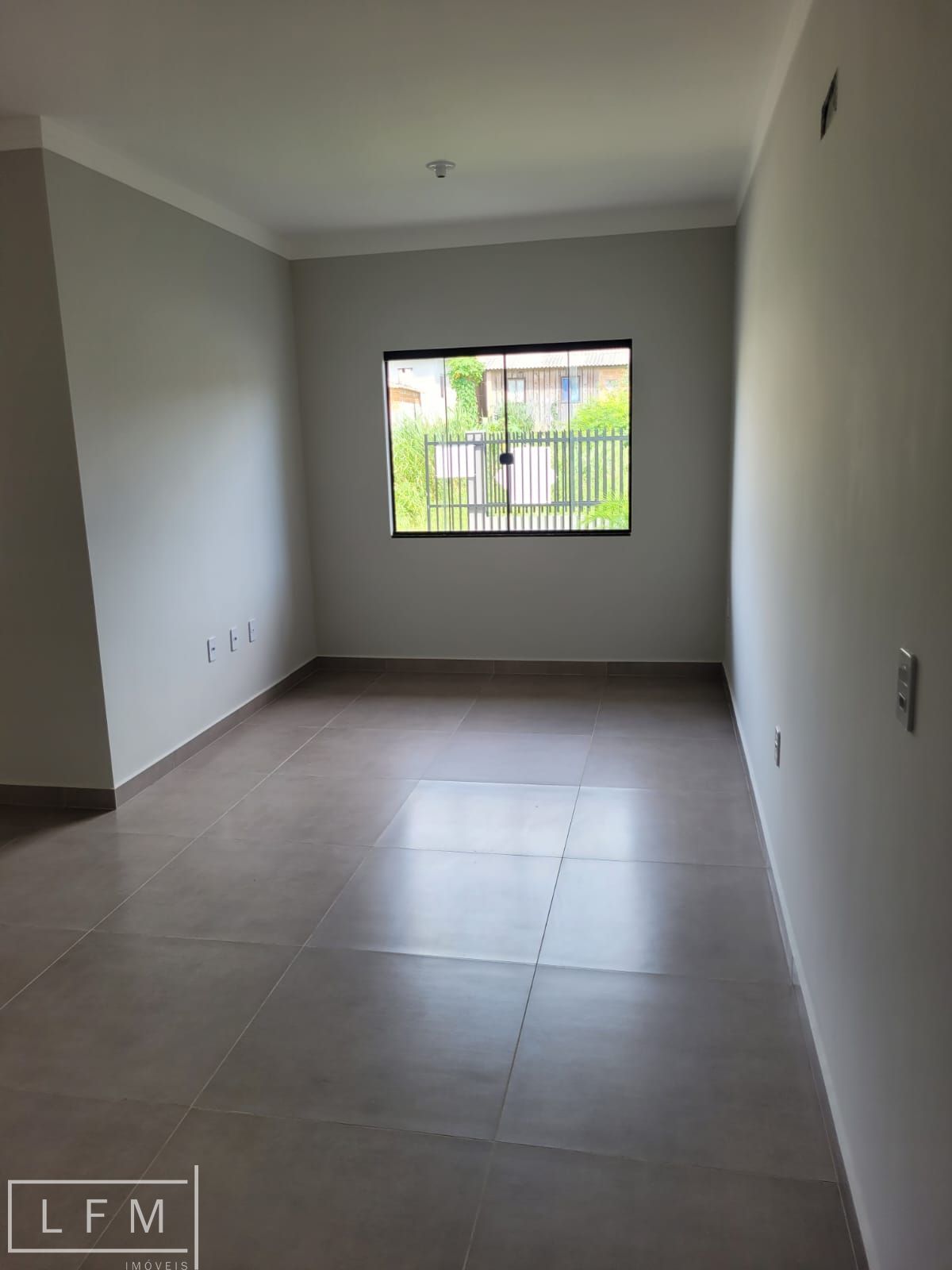 Casa à venda com 2 quartos, 85m² - Foto 13