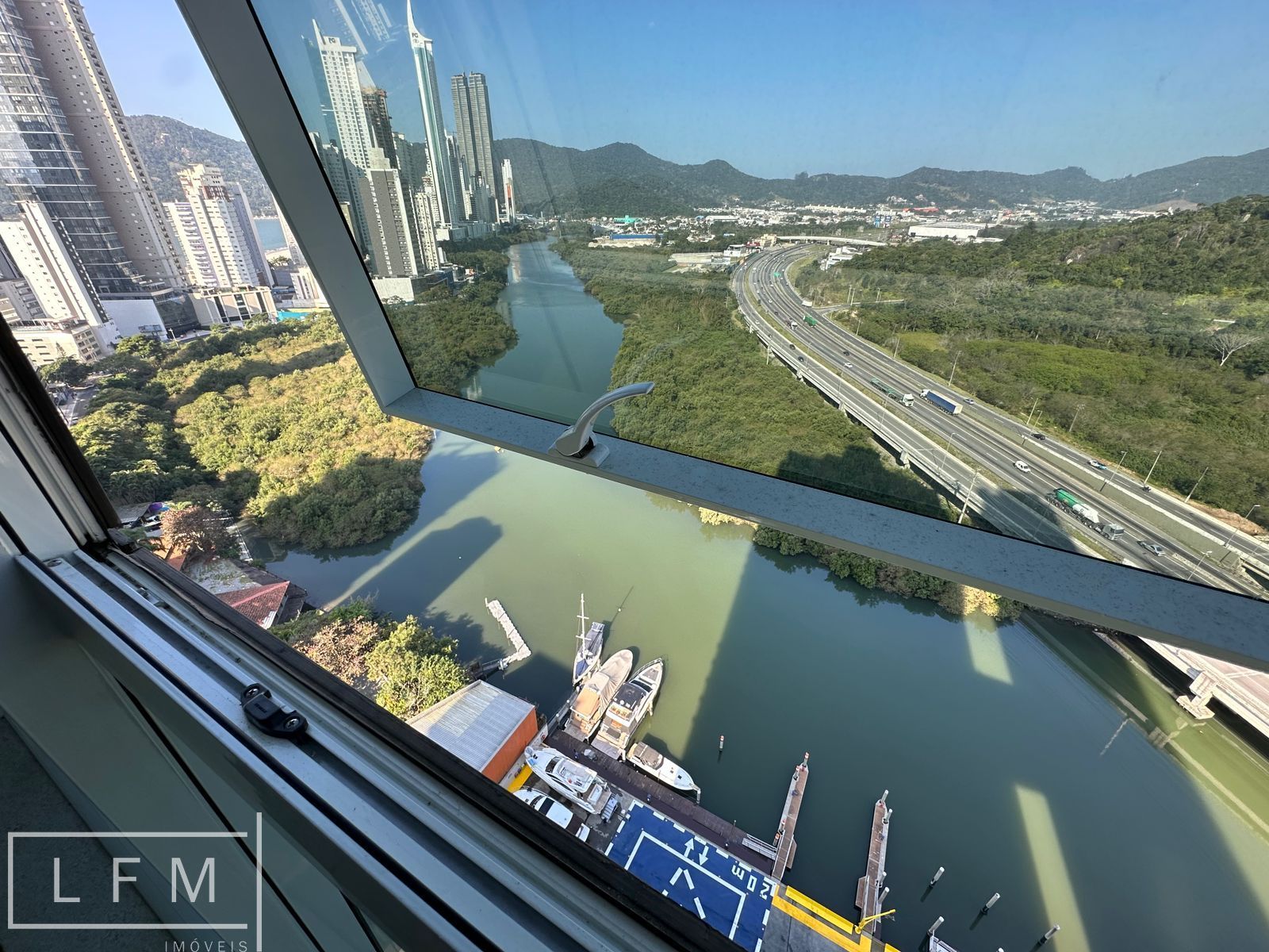 Apartamento, 4 quartos, 220 m² - Foto 19