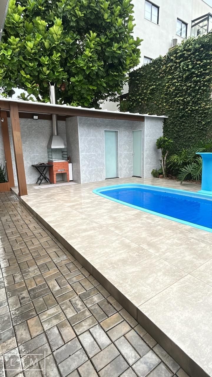 Casa, 3 quartos, 240 m² - Foto 10