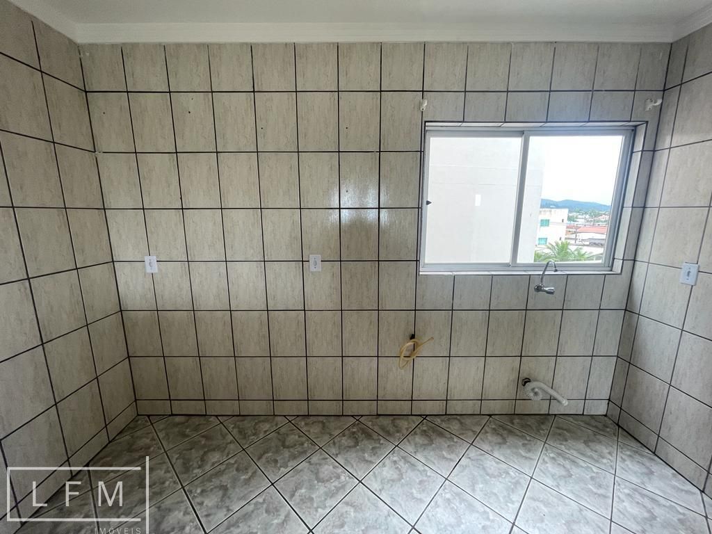 Apartamento à venda com 2 quartos, 85m² - Foto 11