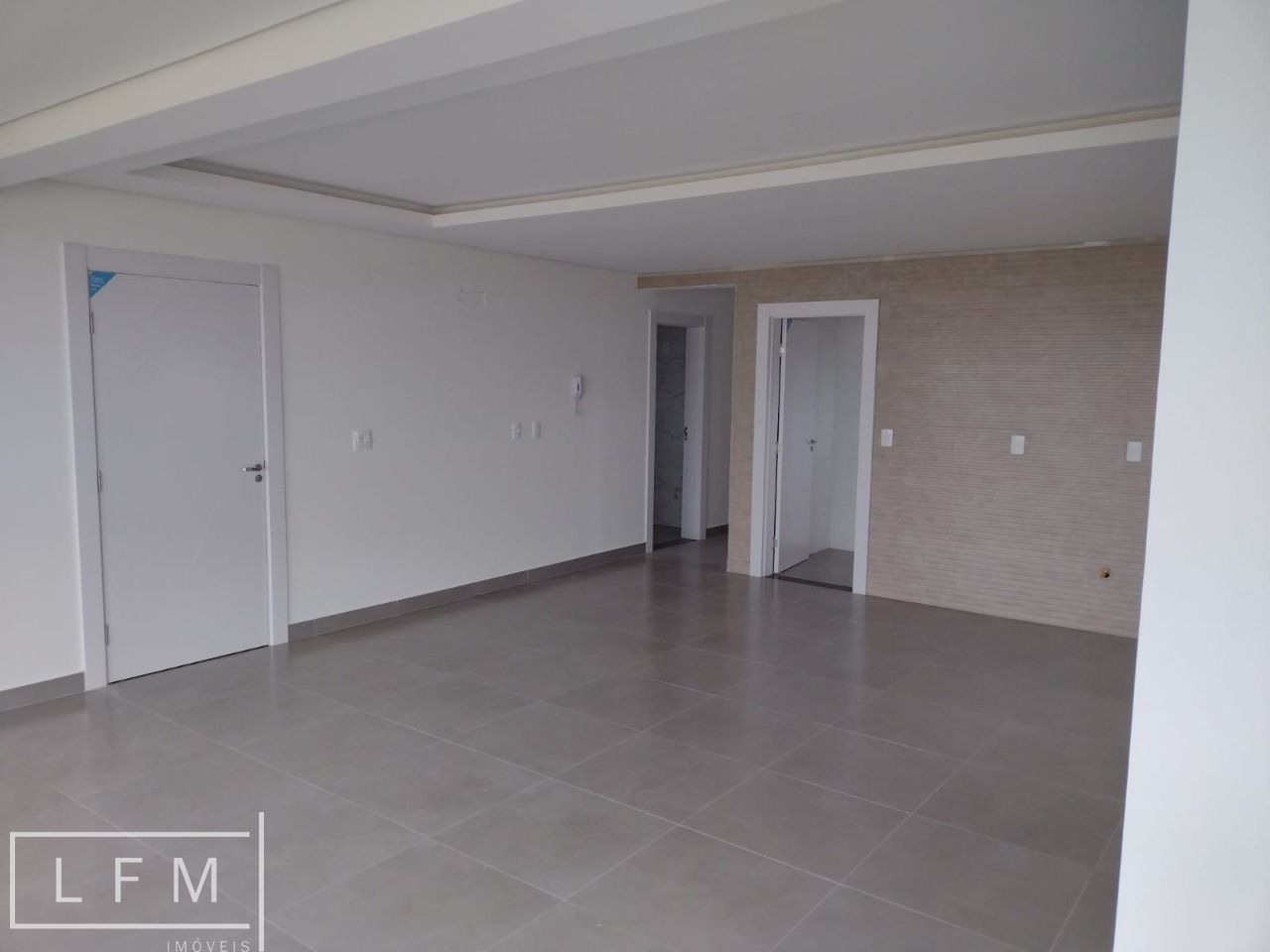 Apartamento à venda com 3 quartos, 125m² - Foto 11