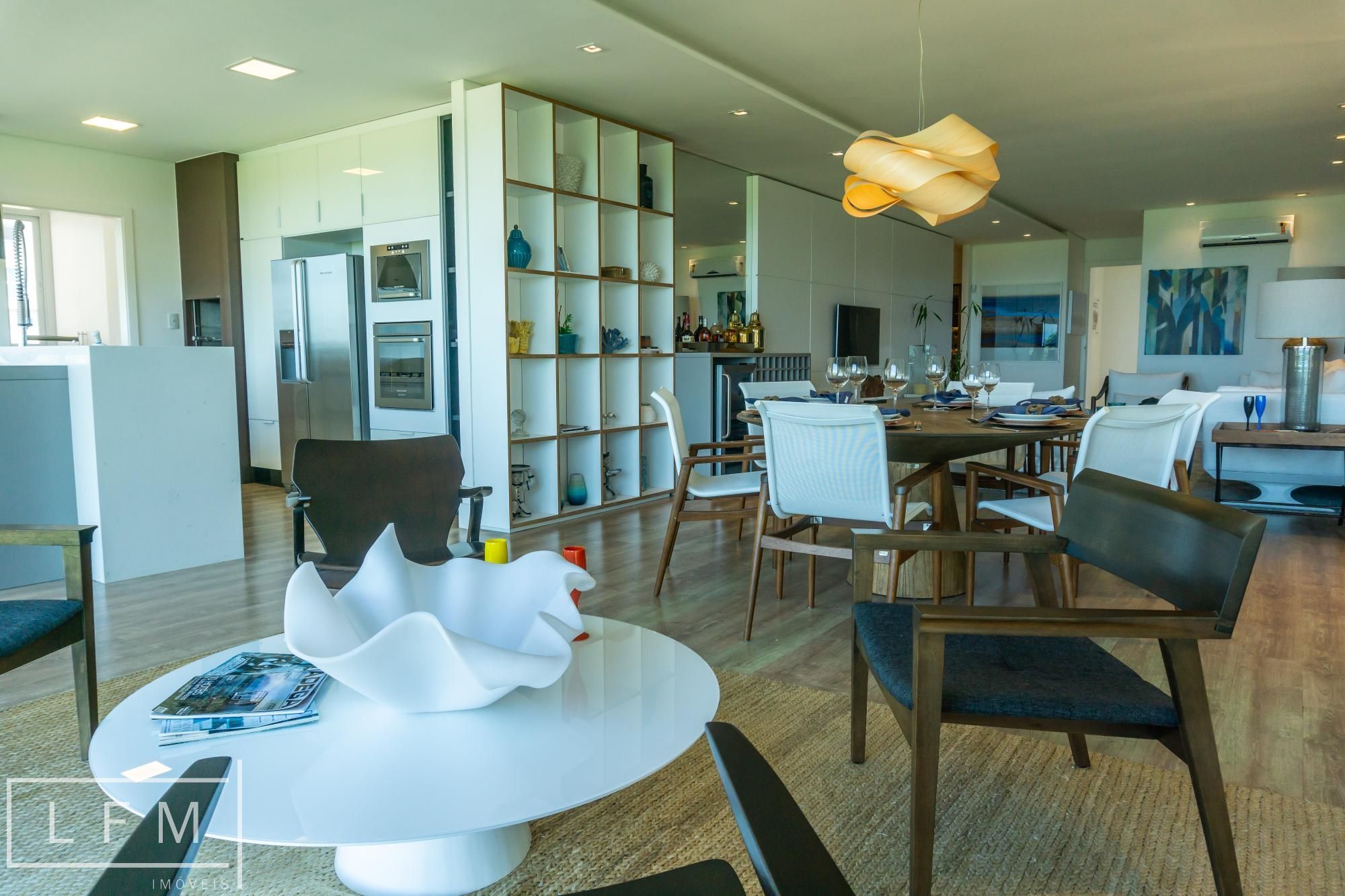 Apartamento geardino frente mar em Balneário Piçarras Sc