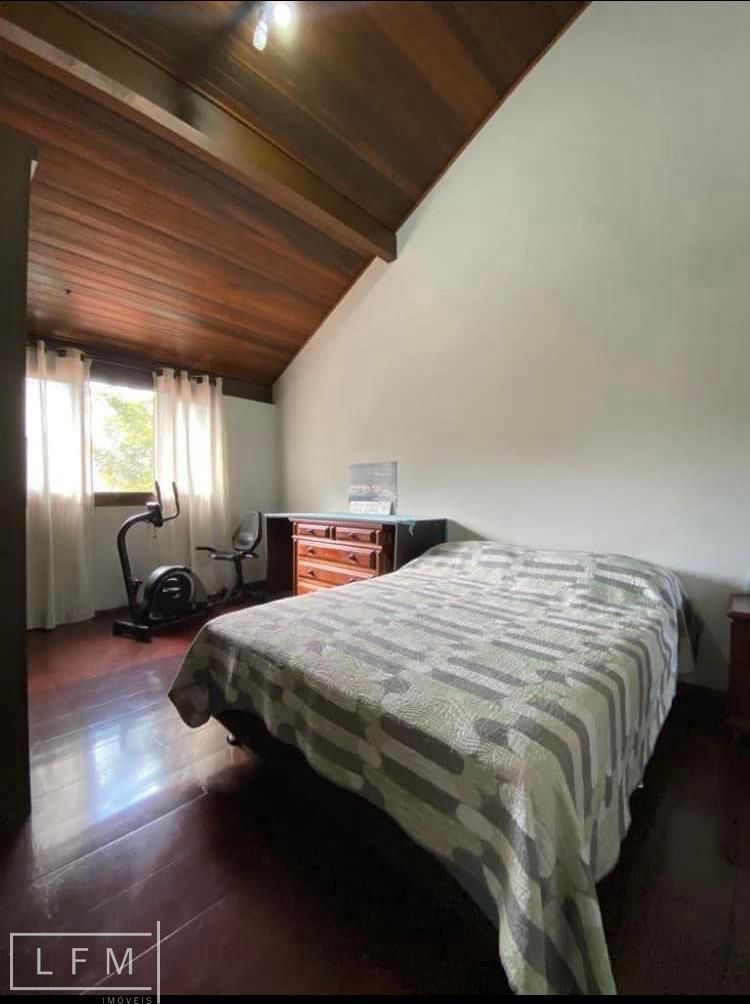 Casa à venda com 3 quartos, 176m² - Foto 18