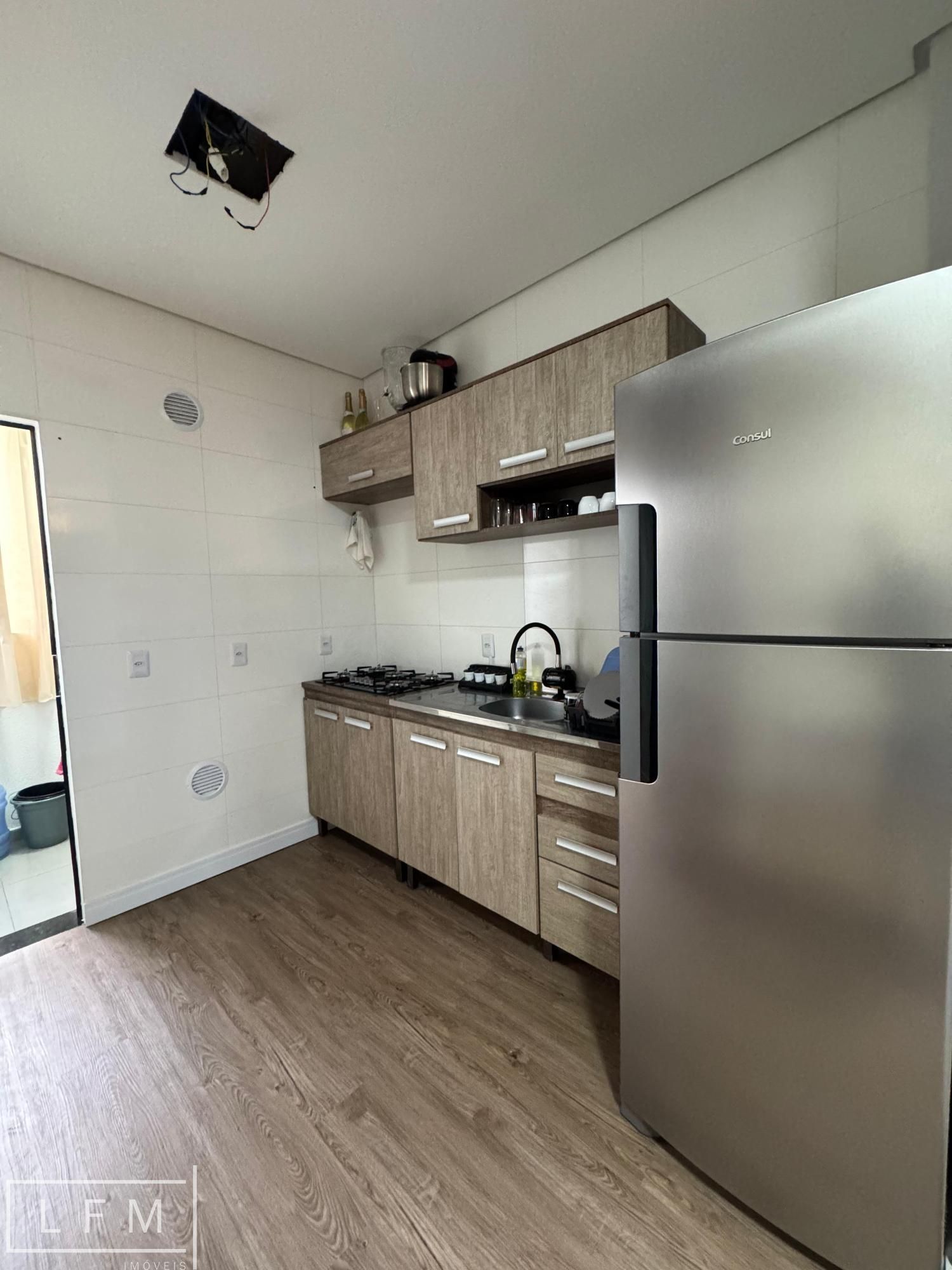 Apartamento à venda com 2 quartos, 70m² - Foto 11