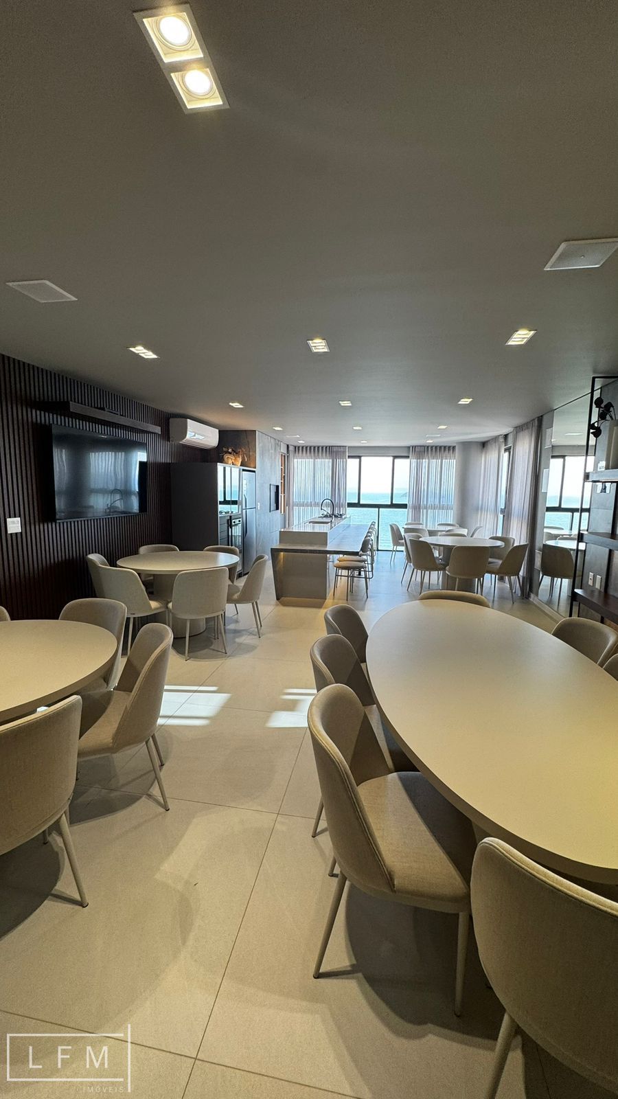 Apartamento, 3 quartos, 140 m² - Foto 3
