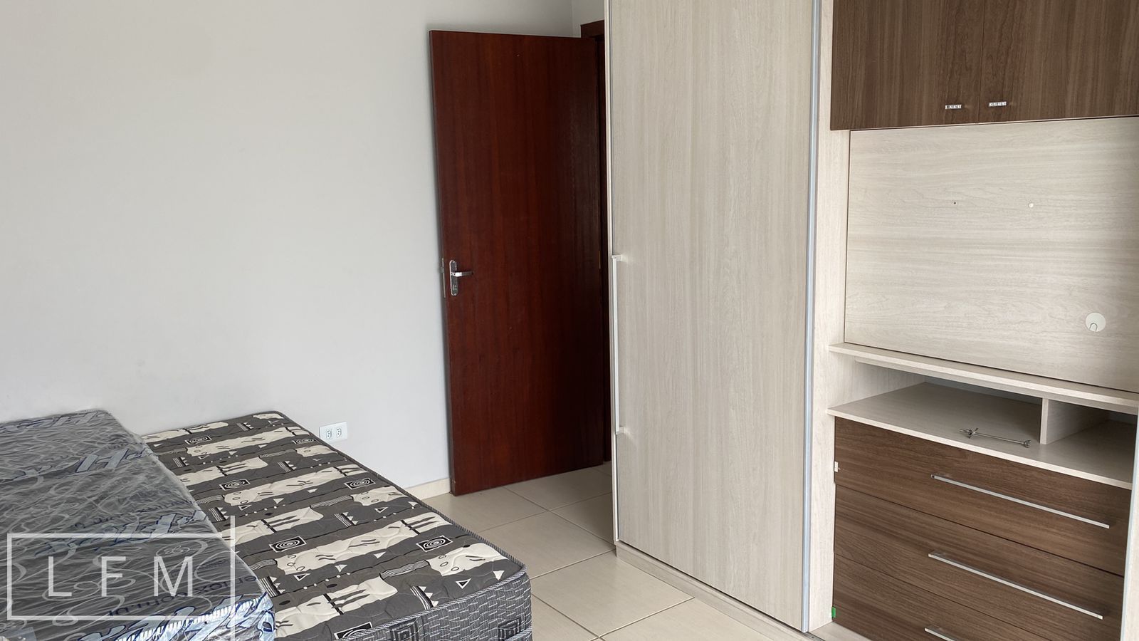 Sobrado para alugar com 2 quartos, 75m² - Foto 7