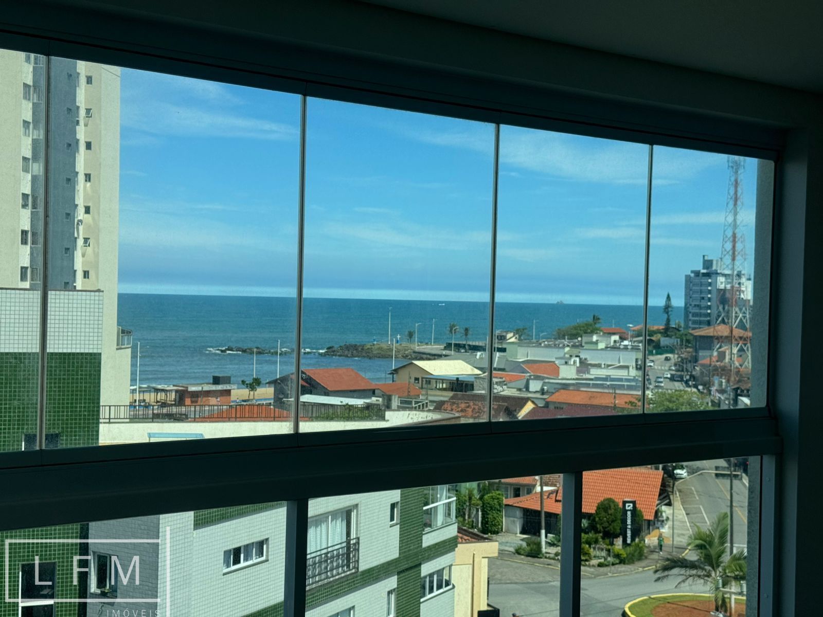 Apartamento com 3 Dormitórios à venda, 122 m² por R$ 1.200.000,00 Apartamento com 3 Dormitórios à venda, 122 m² por R$ 1.200.000,00