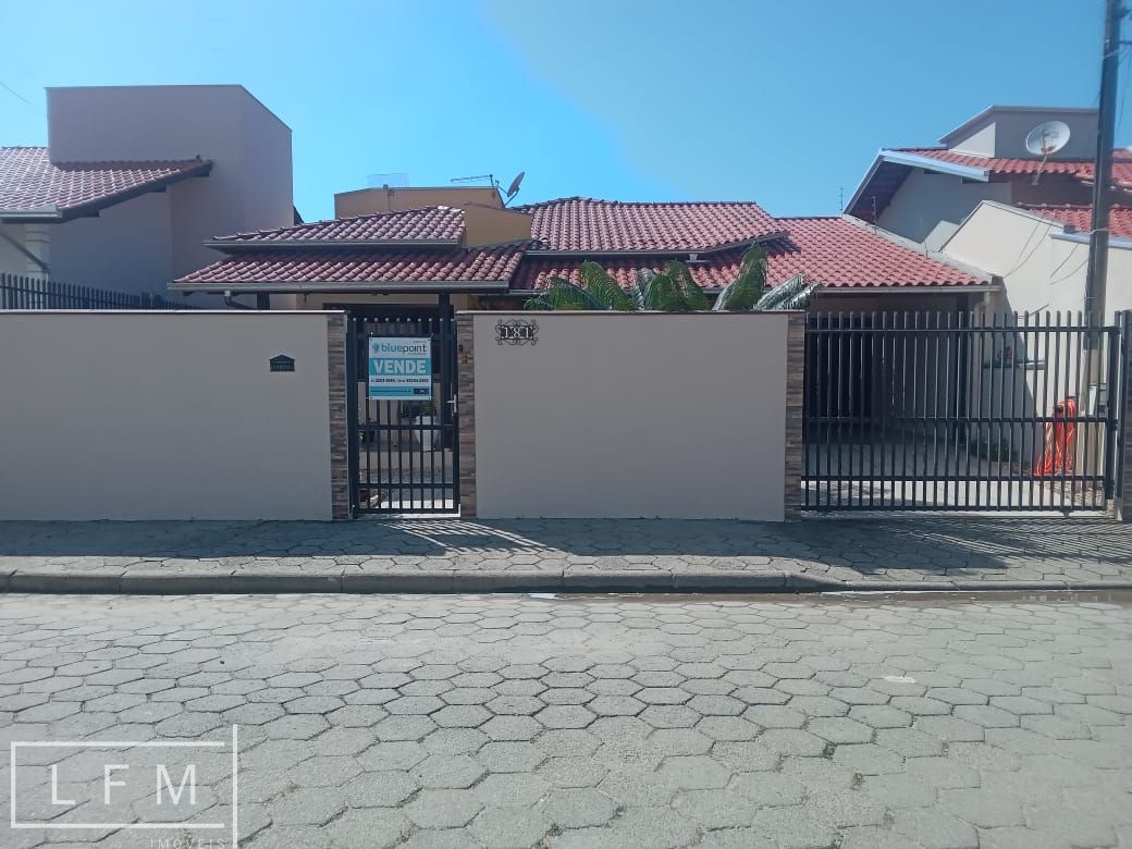 Casa, 4 quartos, 194 m² - Foto 2