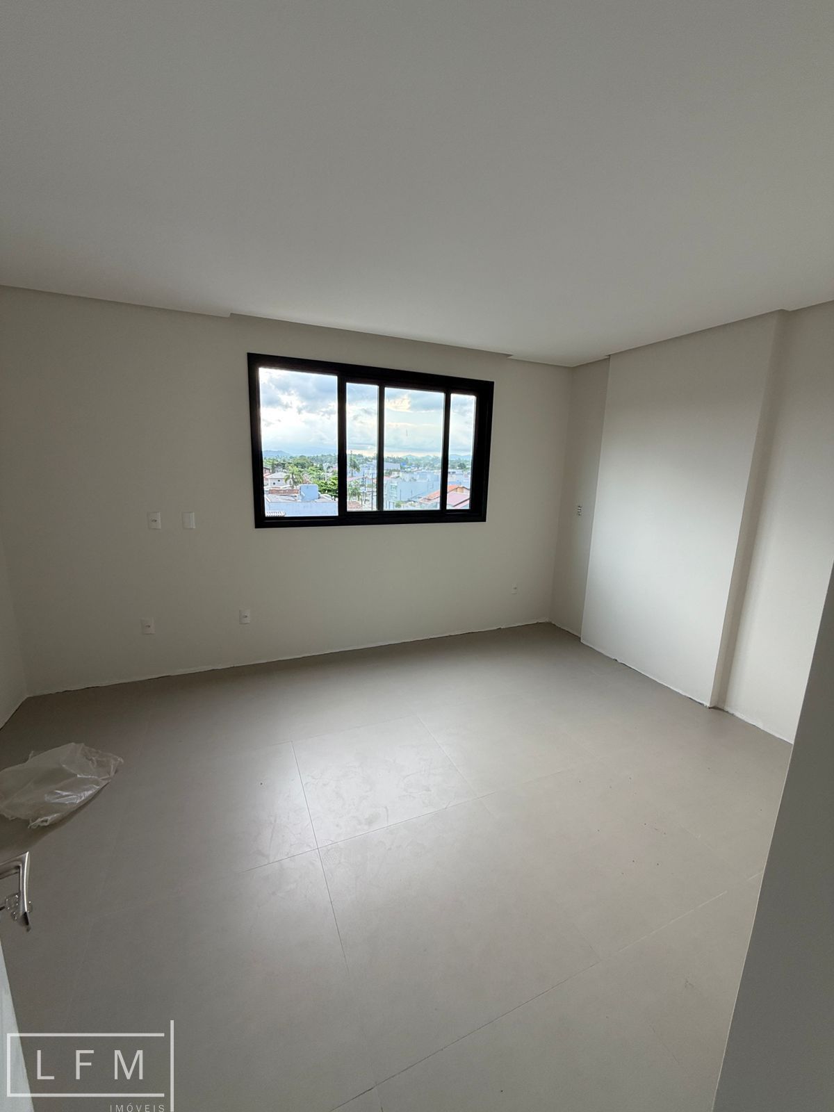 Apartamento com 3 Dormitórios à venda, 90 m² por R$ 1.100.000,00 Apartamento com 3 Dormitórios à venda, 90 m² por R$ 1.100.000,00