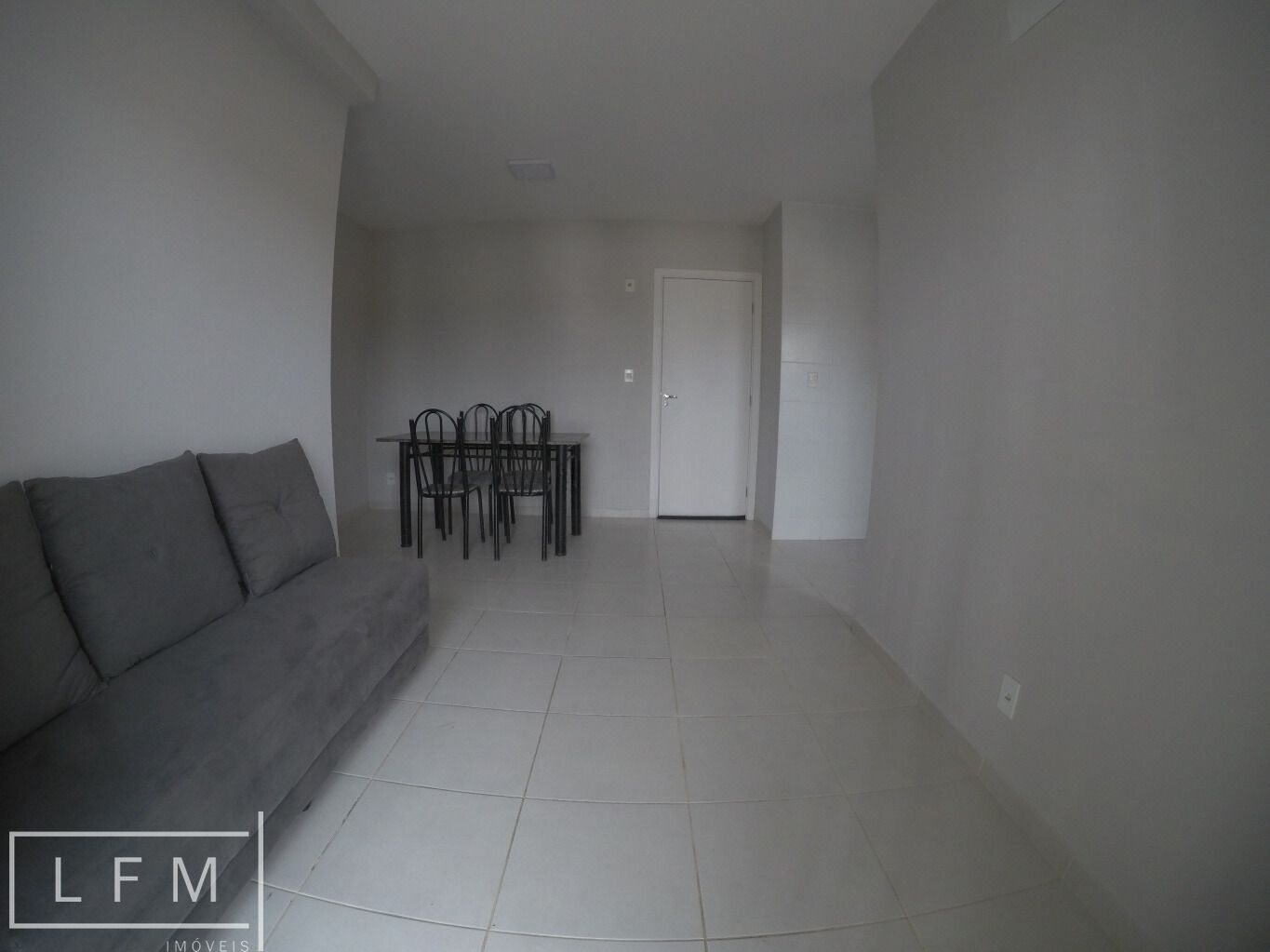 Apartamento à venda com 2 quartos, 64m² - Foto 15