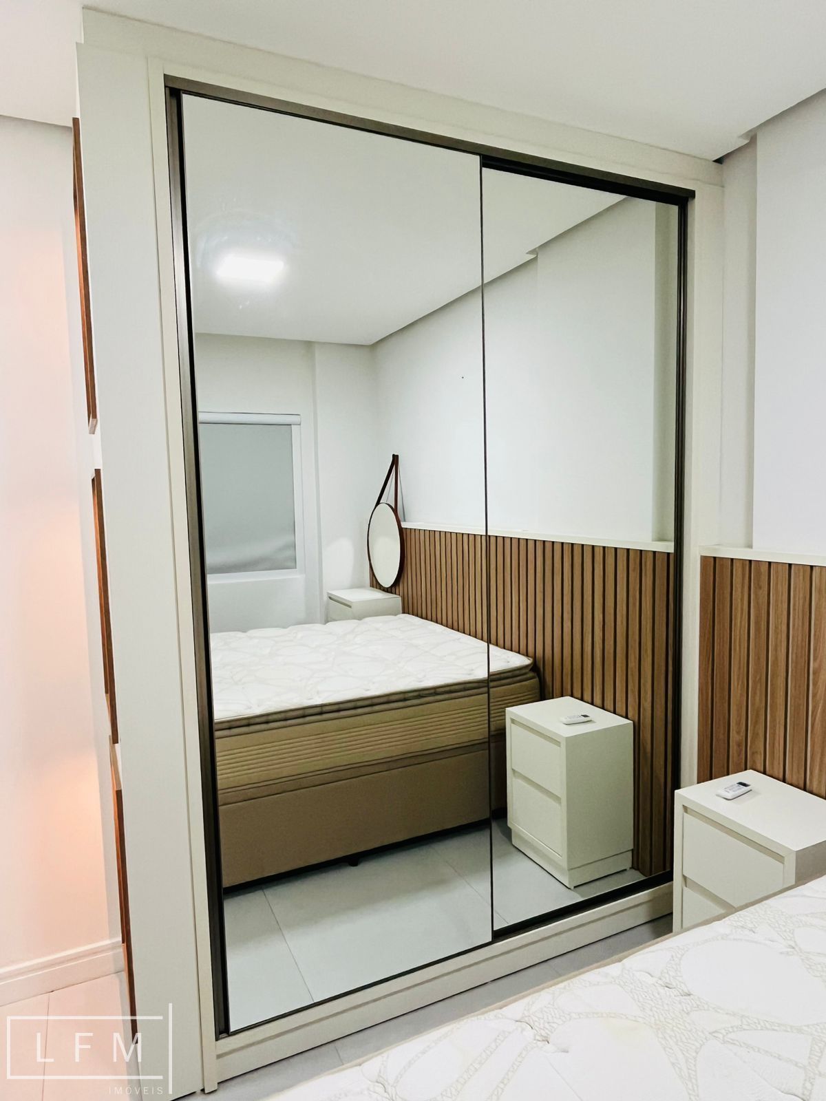 Apartamento finamente mobiliado em proximo do mar em Balneario Picarras Sc